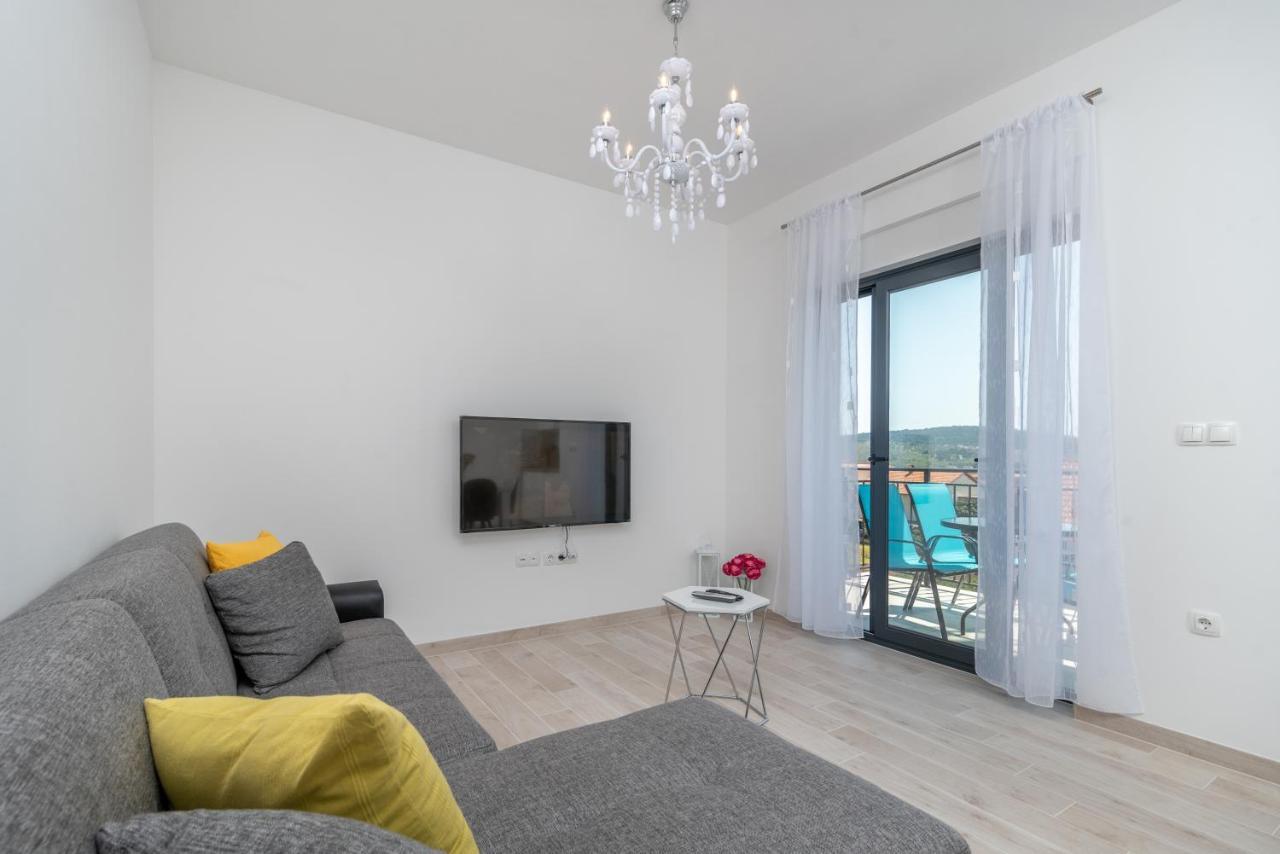 Apartman Pjer Traù Esterno foto