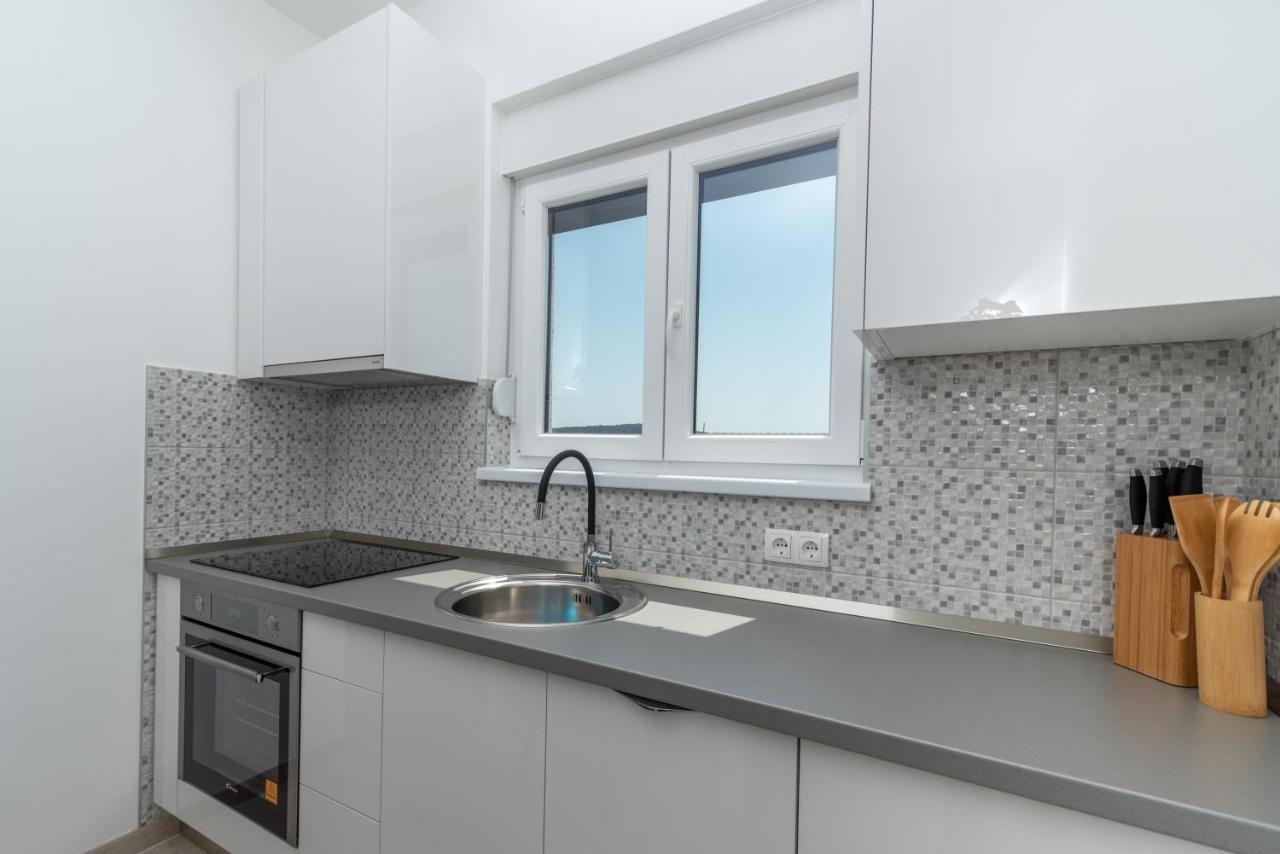 Apartman Pjer Traù Esterno foto
