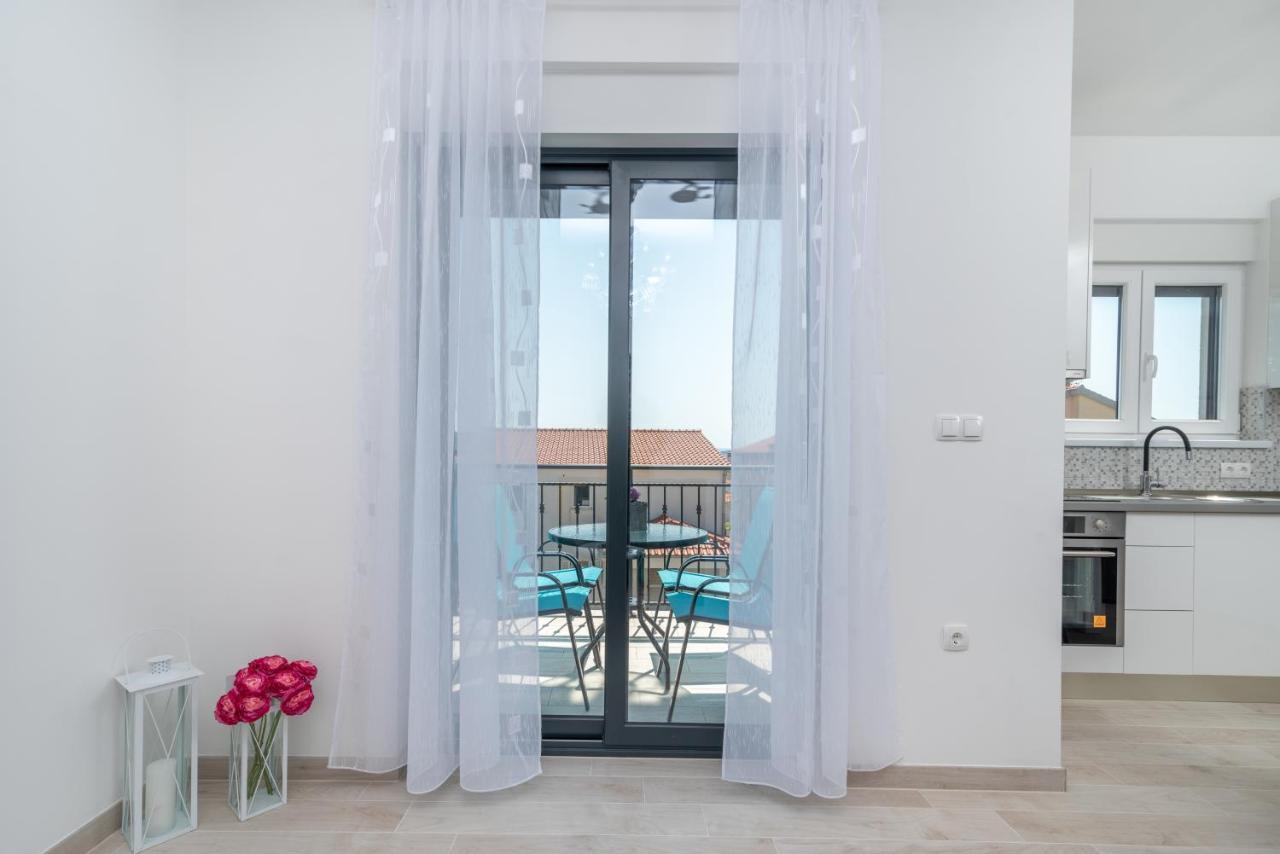 Apartman Pjer Traù Esterno foto